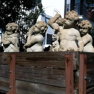 Meet your Posher, Crys